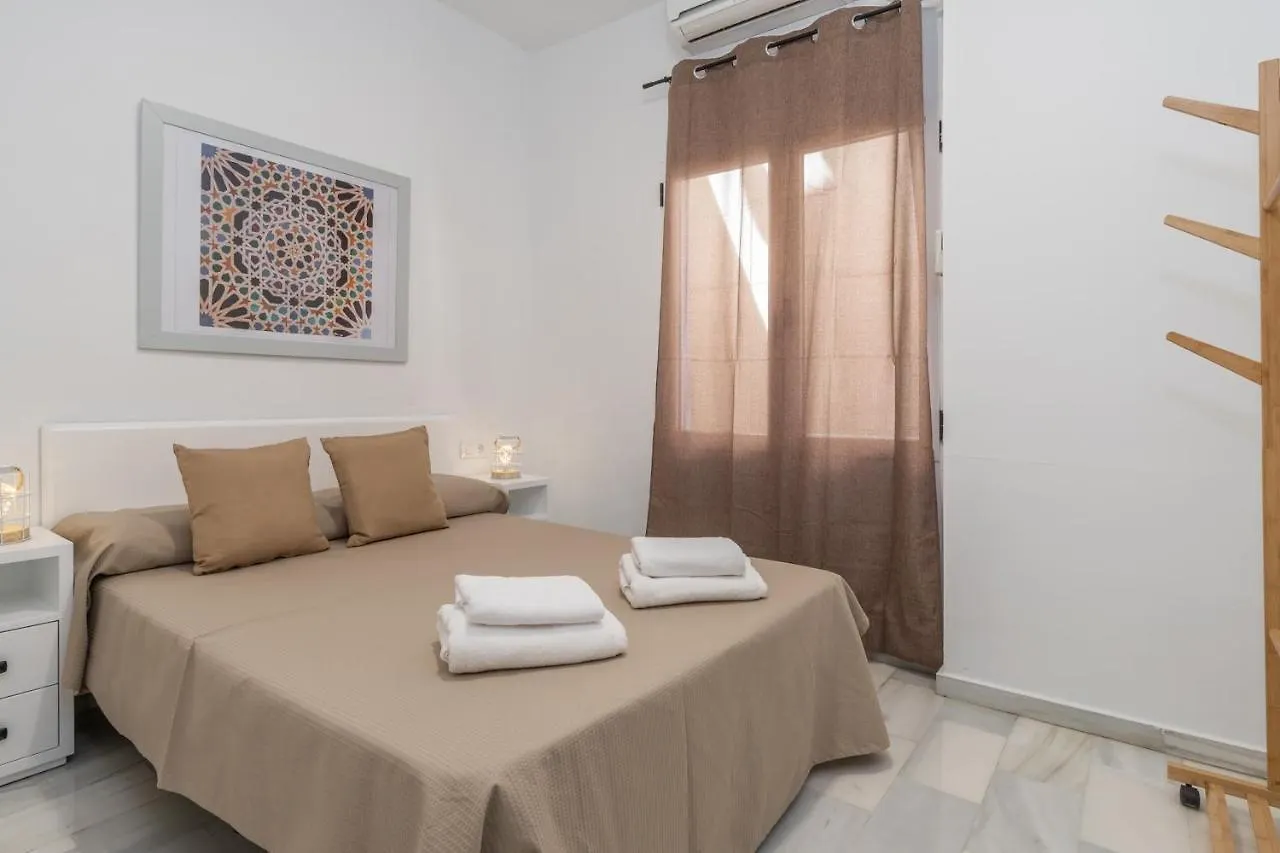 Tuguest Carcel Baja Apartment Granada