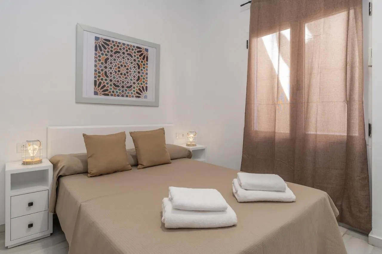 Tuguest Carcel Baja Apartment Granada