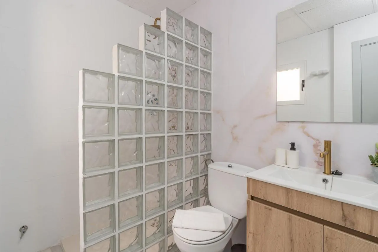 Tuguest Carcel Baja Apartment Granada