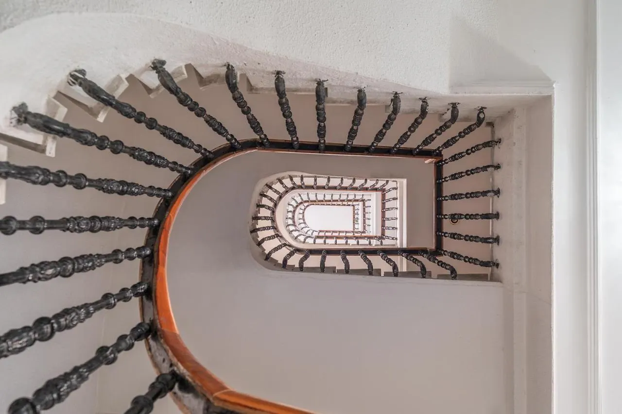 Tuguest Carcel Baja Apartment Granada